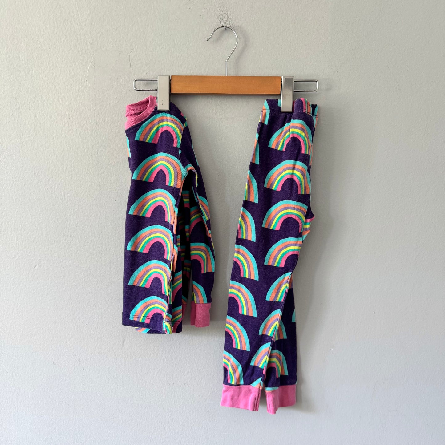 Hatley / Purple x rainbow pajama set / 3Y