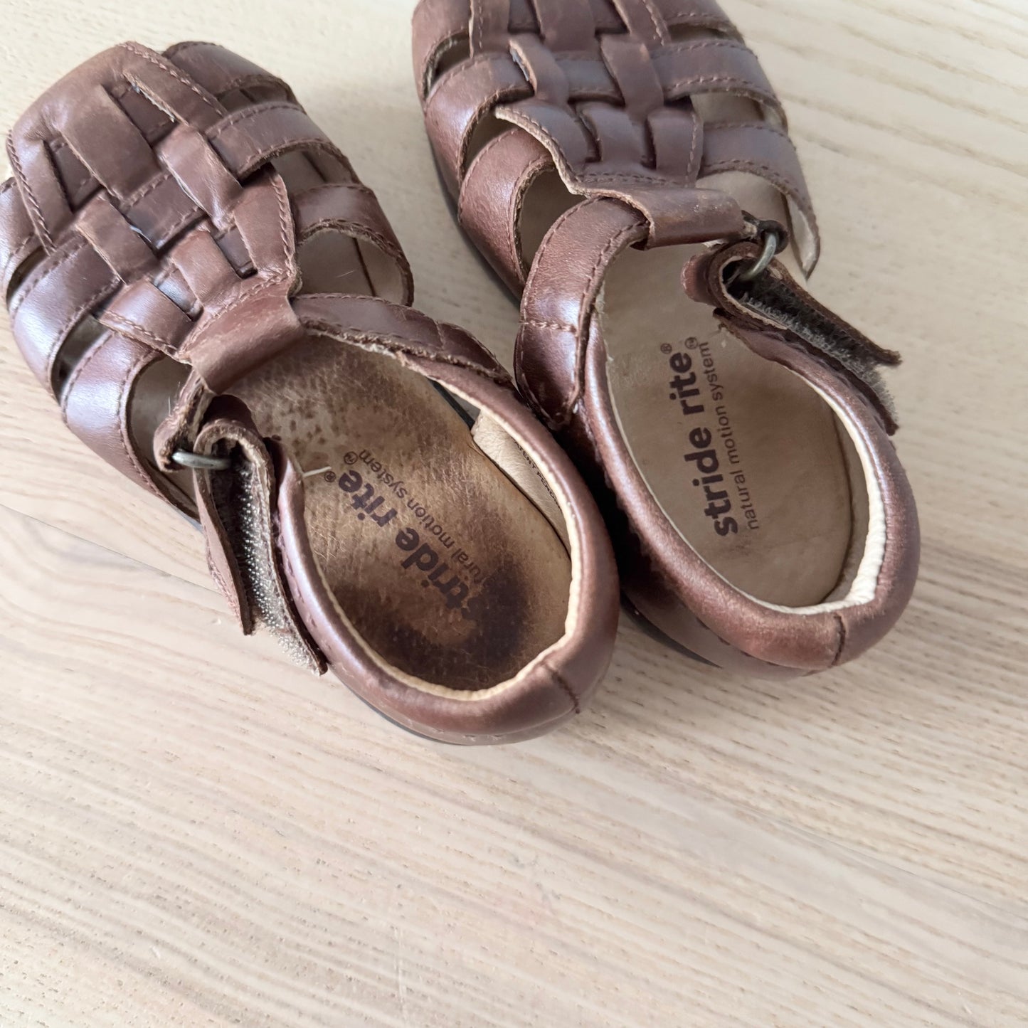 Stride Rite / Sandales / US7