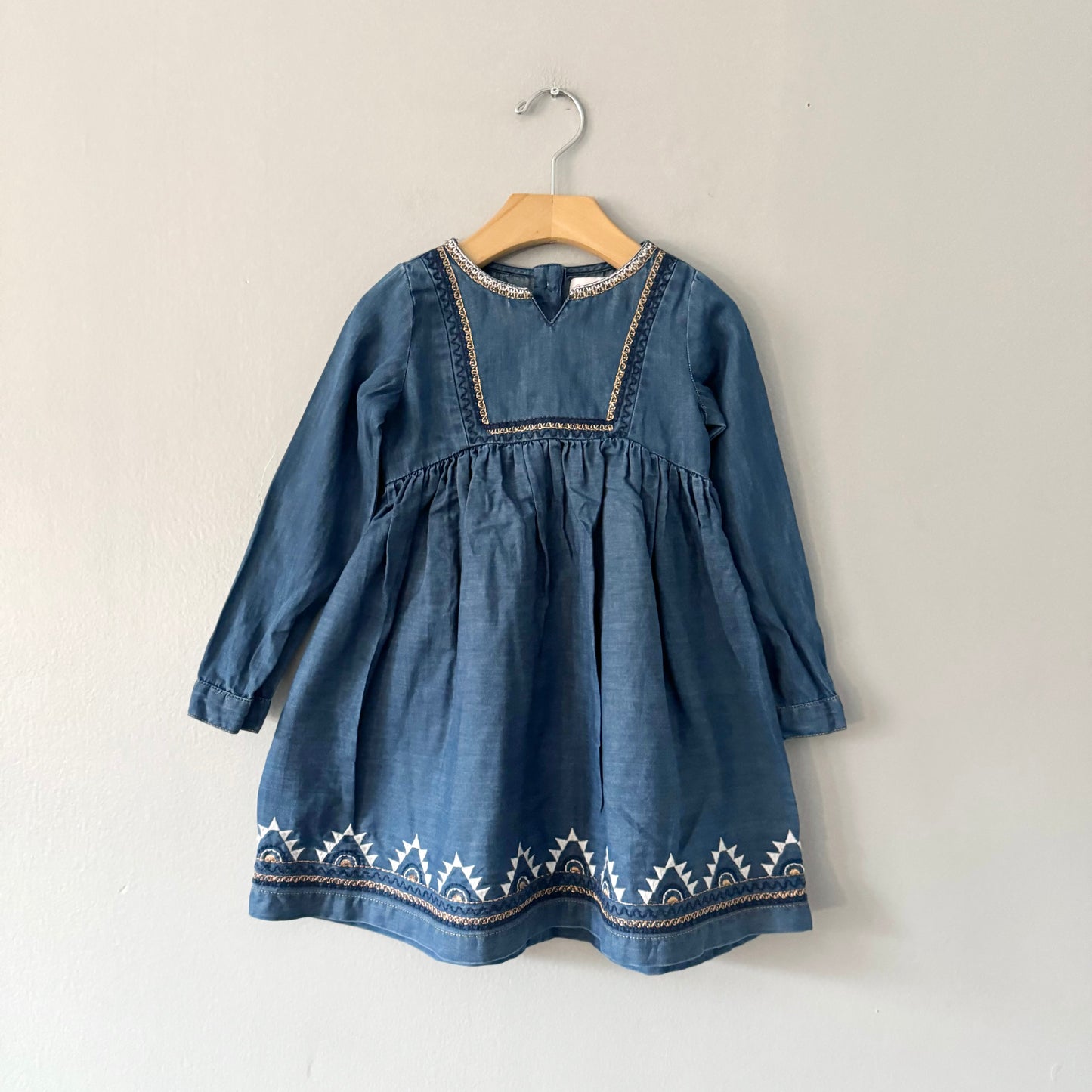 Tommy Bahama / Denim dress / 4Y