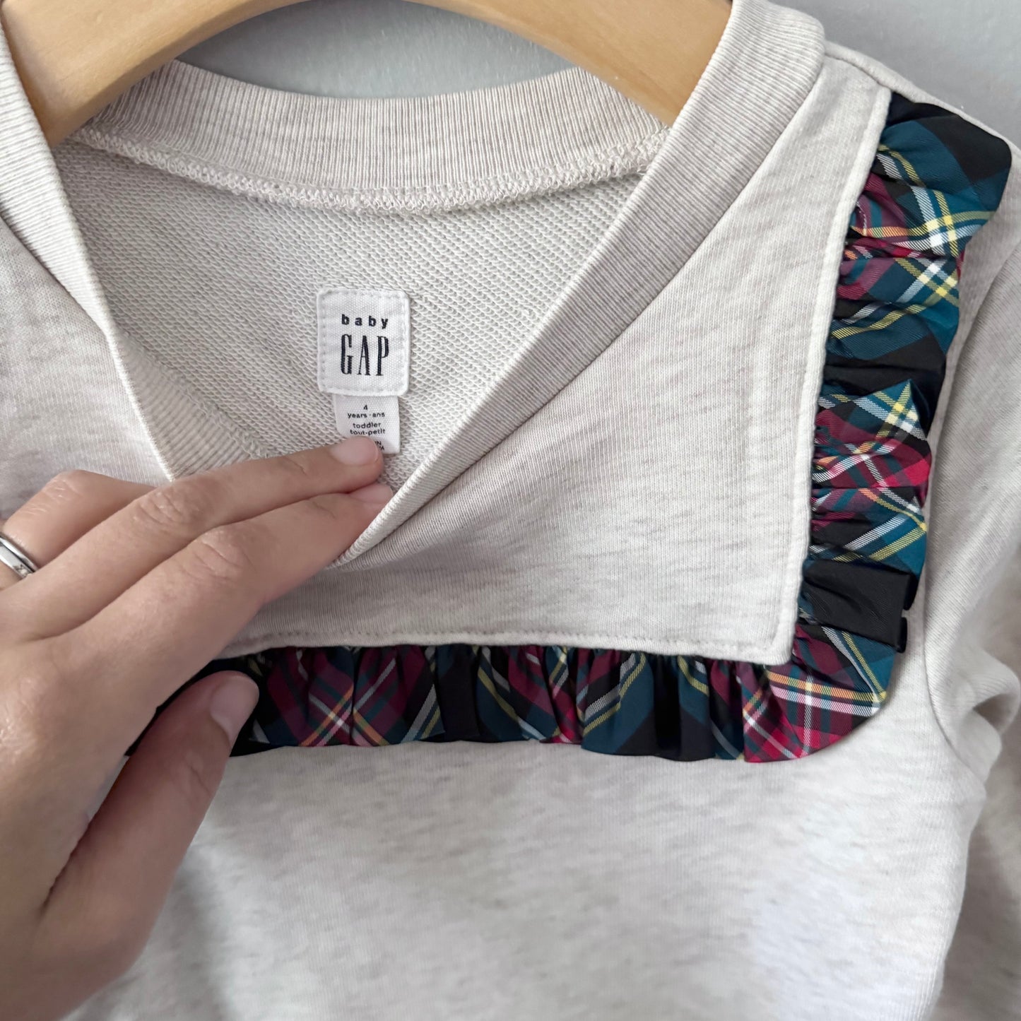 Gap / Beige x check crew dress / 4Y