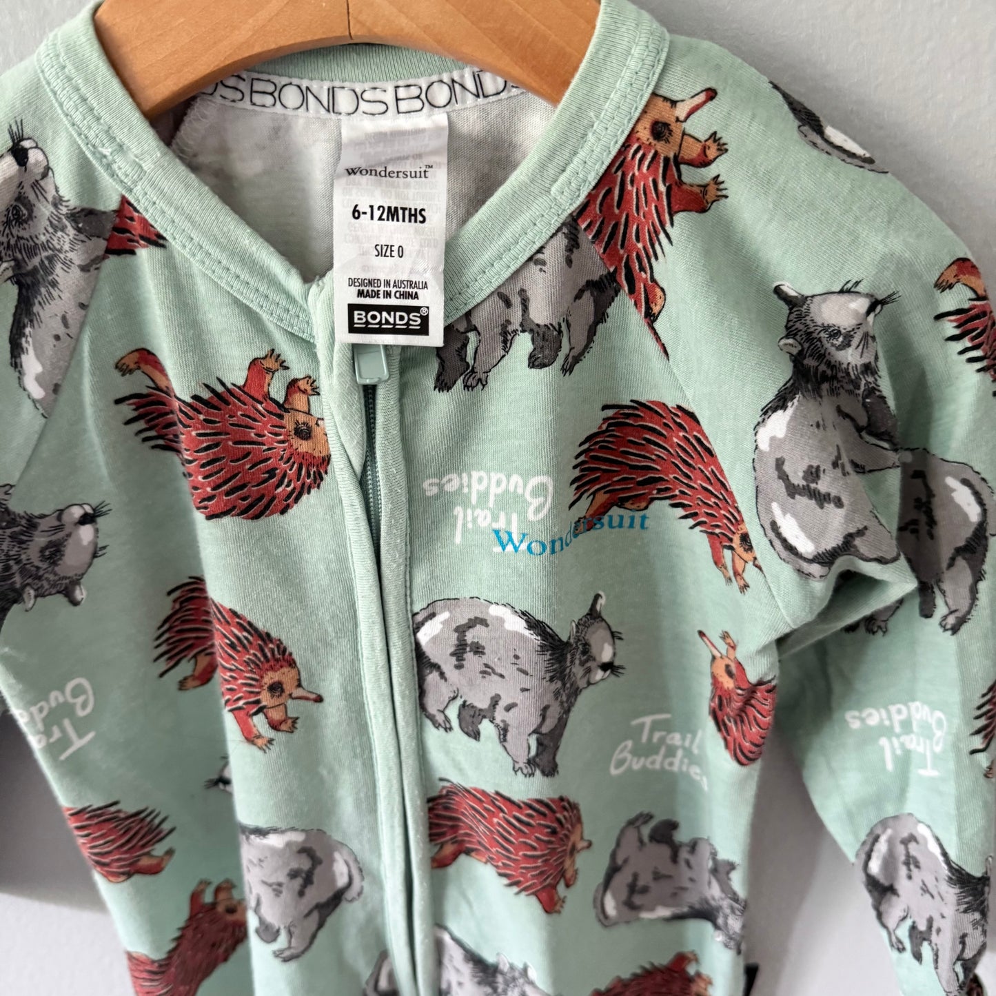 Bonds / Green x animal romper / 6-12M