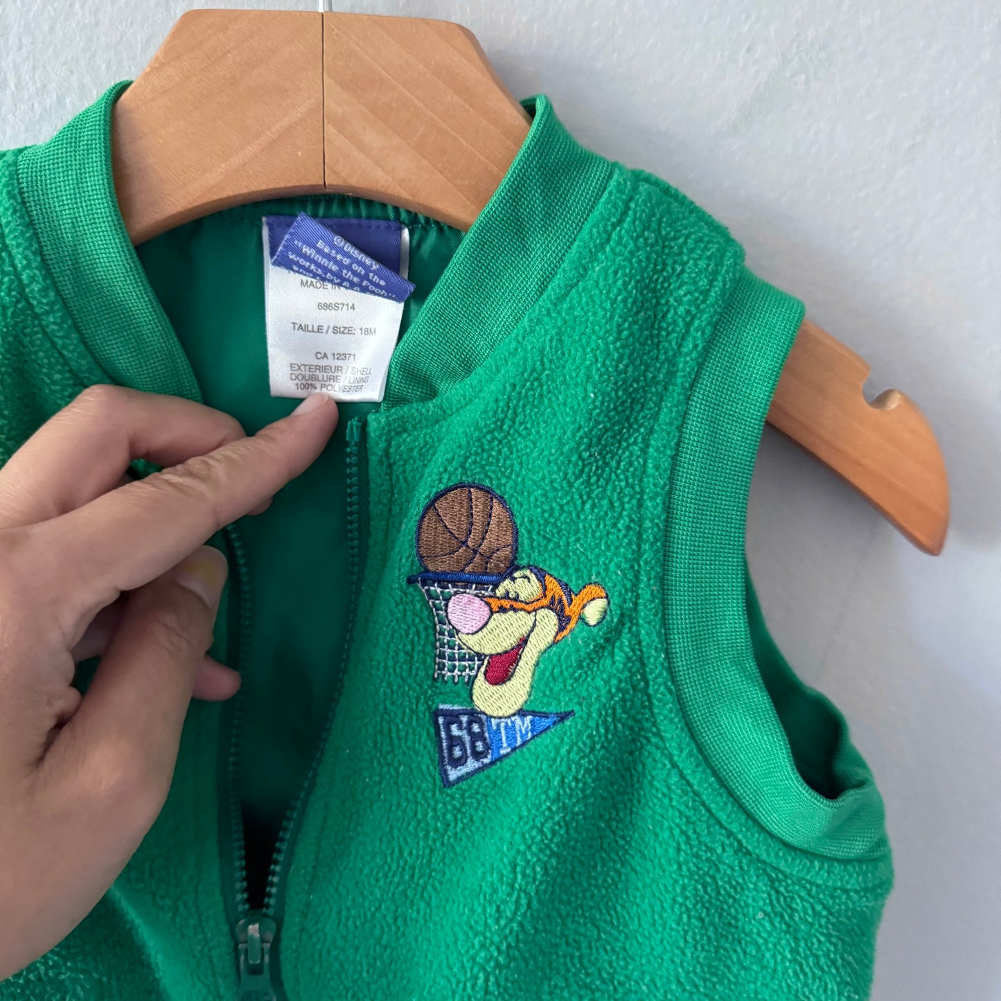 Disney / Green Tigger fleece vest / 18M