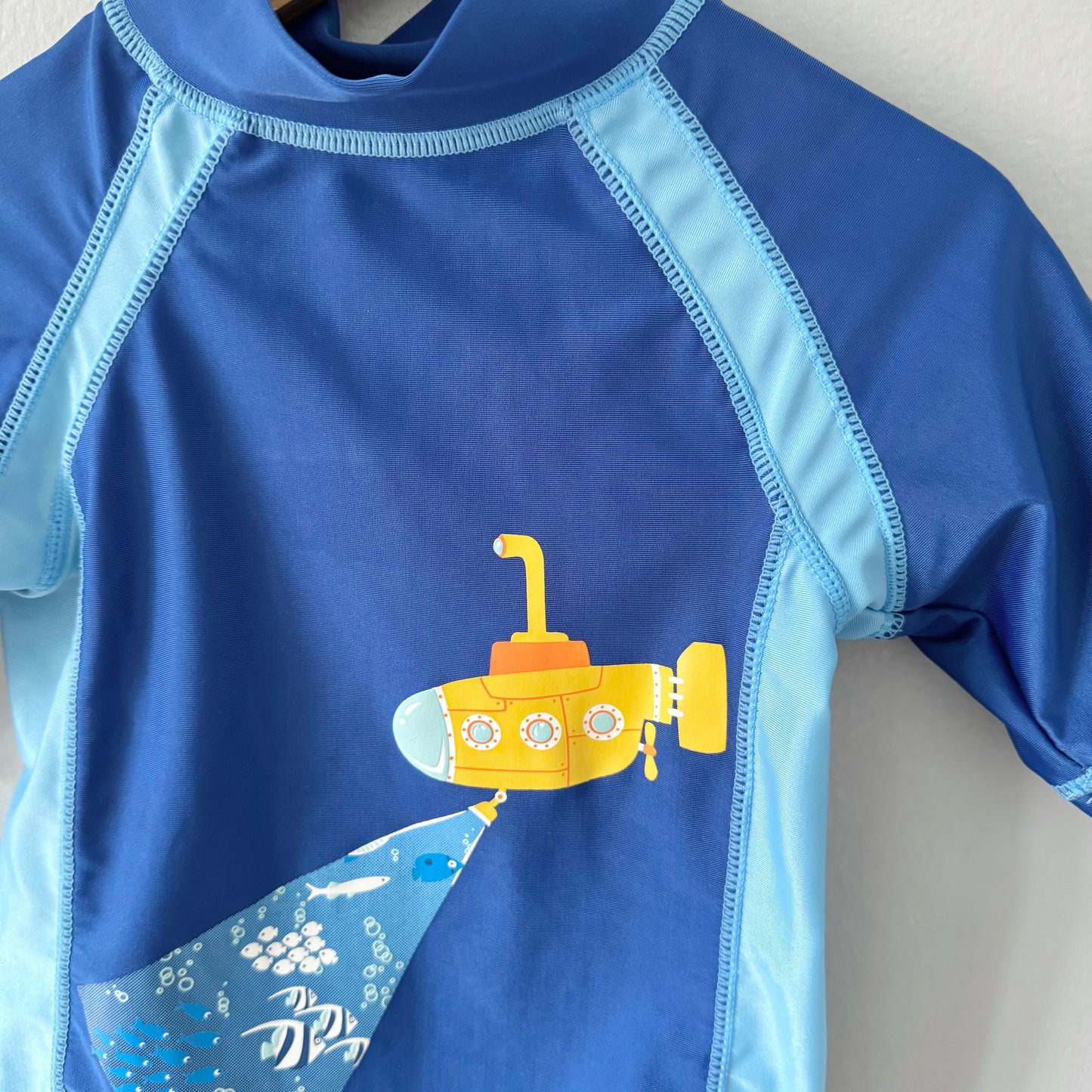 UV skinz / Swimwear top / 3T