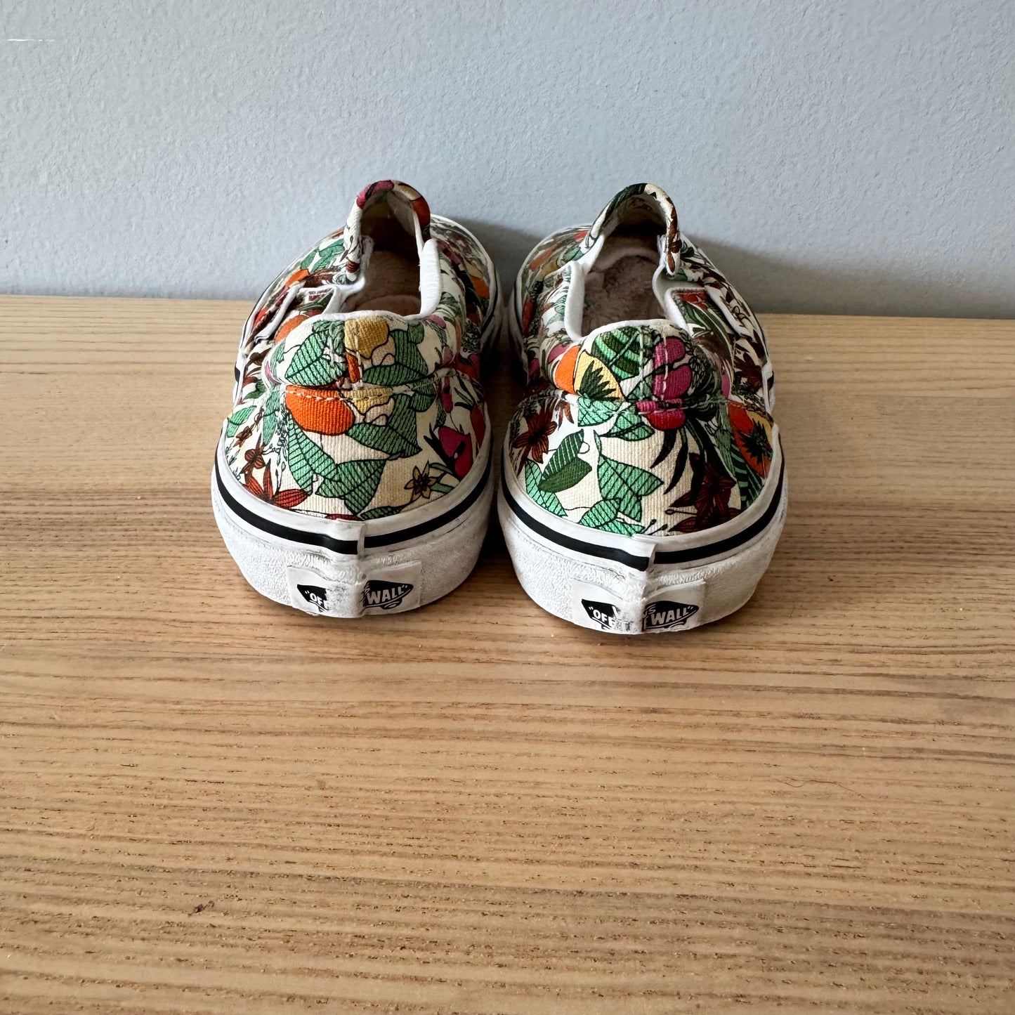 Vans / Sneakers / J2