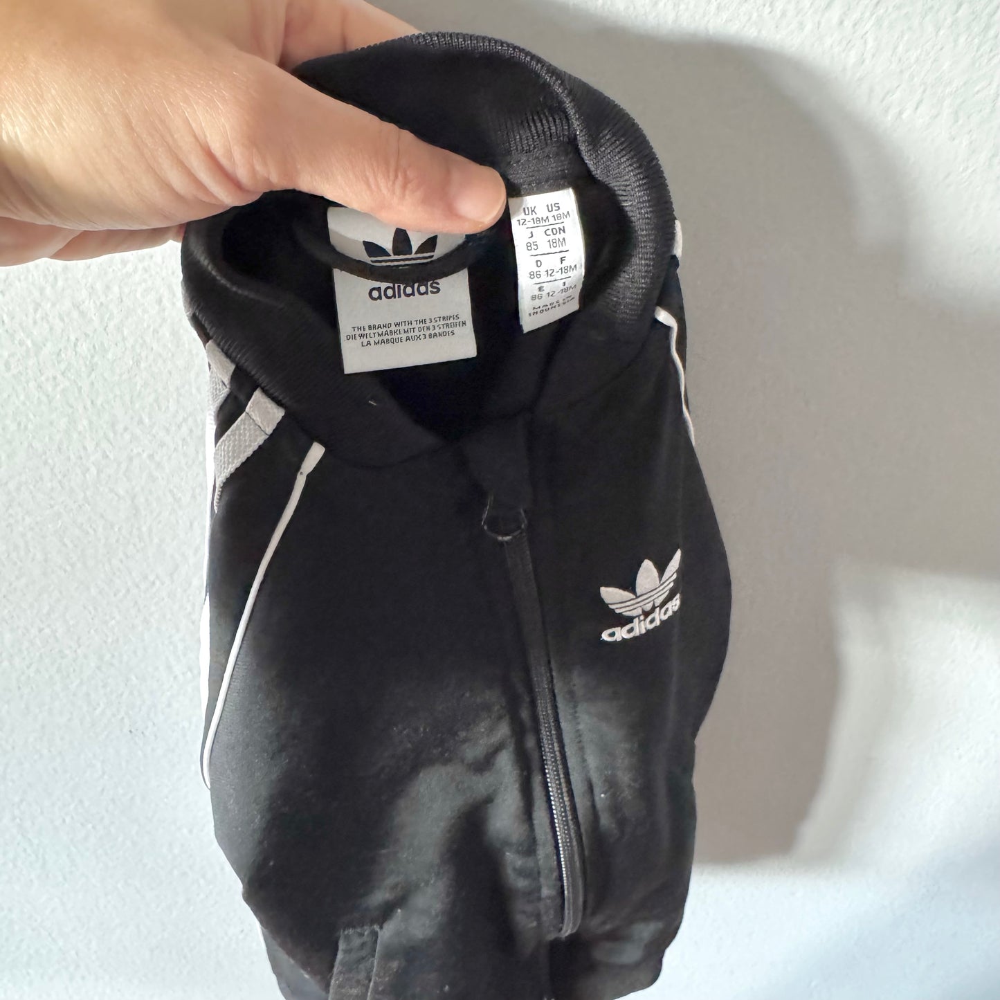 Adidas / Black track suit jacket / 12-18M
