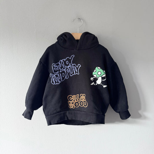 Zara / Black x mushroom hoodie / 6-7Y