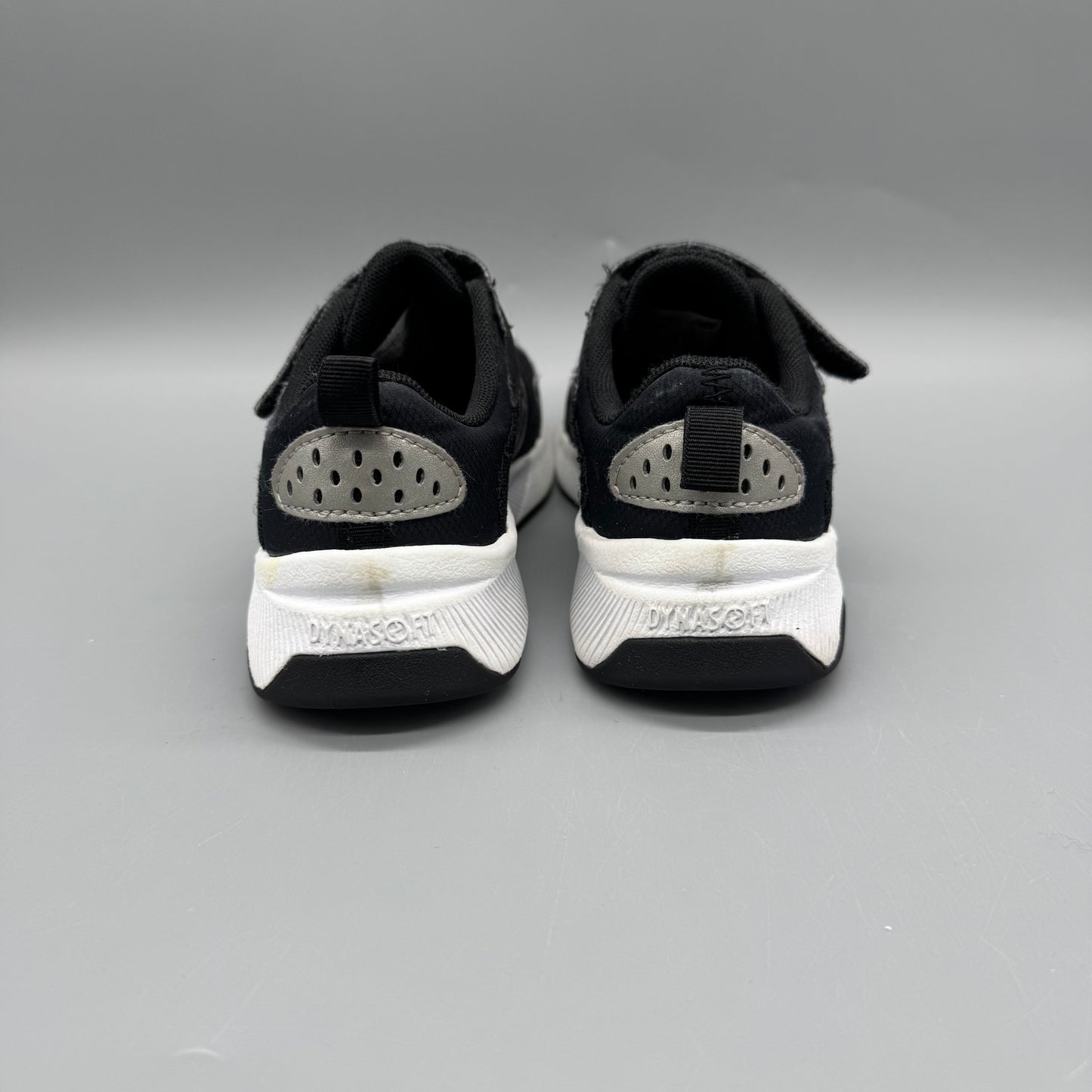 New Balance / Running Shoes / US12