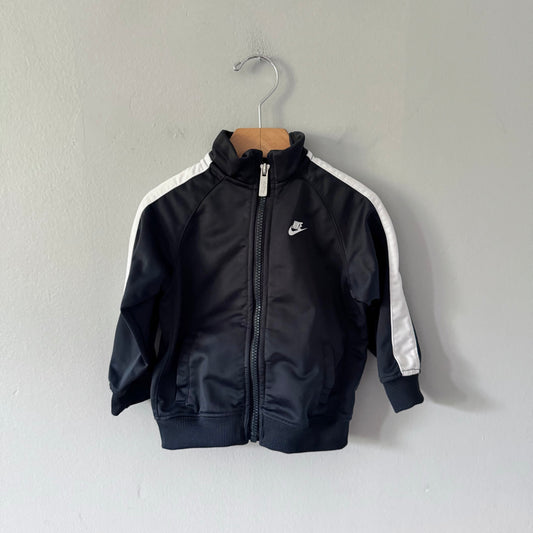 Nike / Navy track suit jacket / 18M