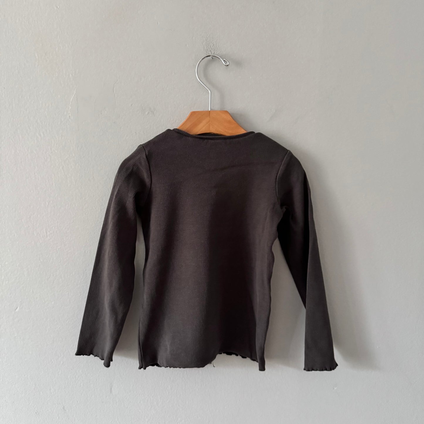 Zara / Dark grey ribbed long sleeve / 4-5Y