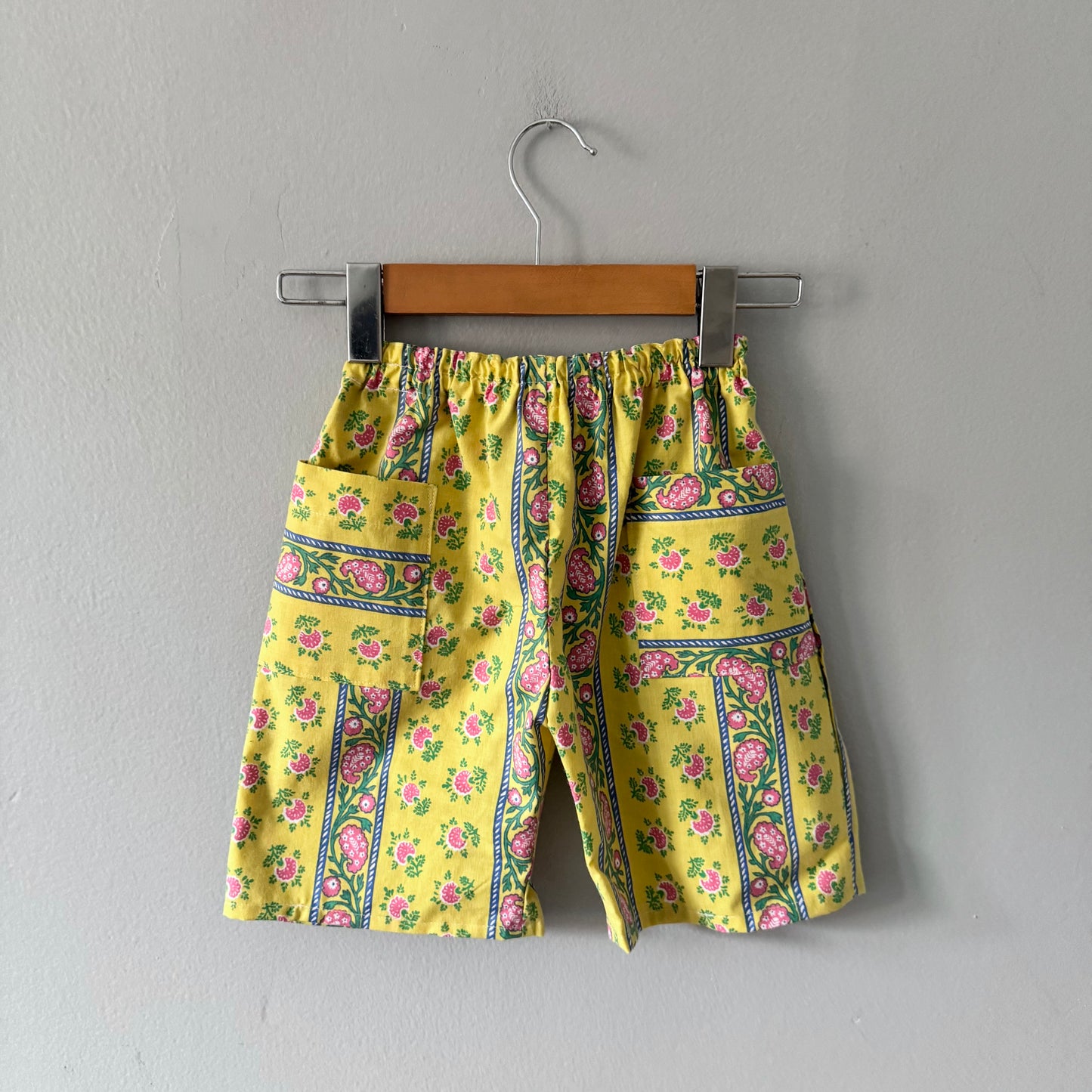 TUP / Short en tissu recyclé fantaisie / 6A