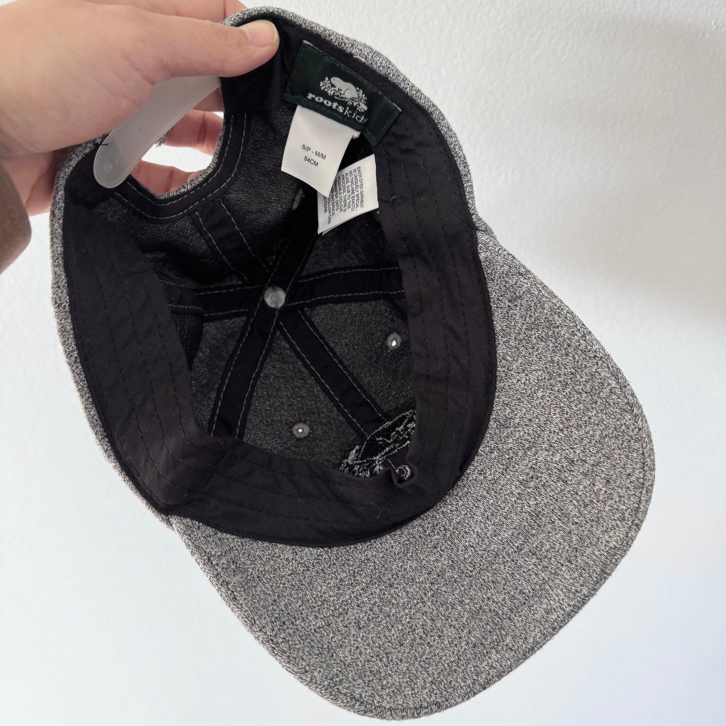 Roots / Salt and pepper cap / 54cm(3-5Y)