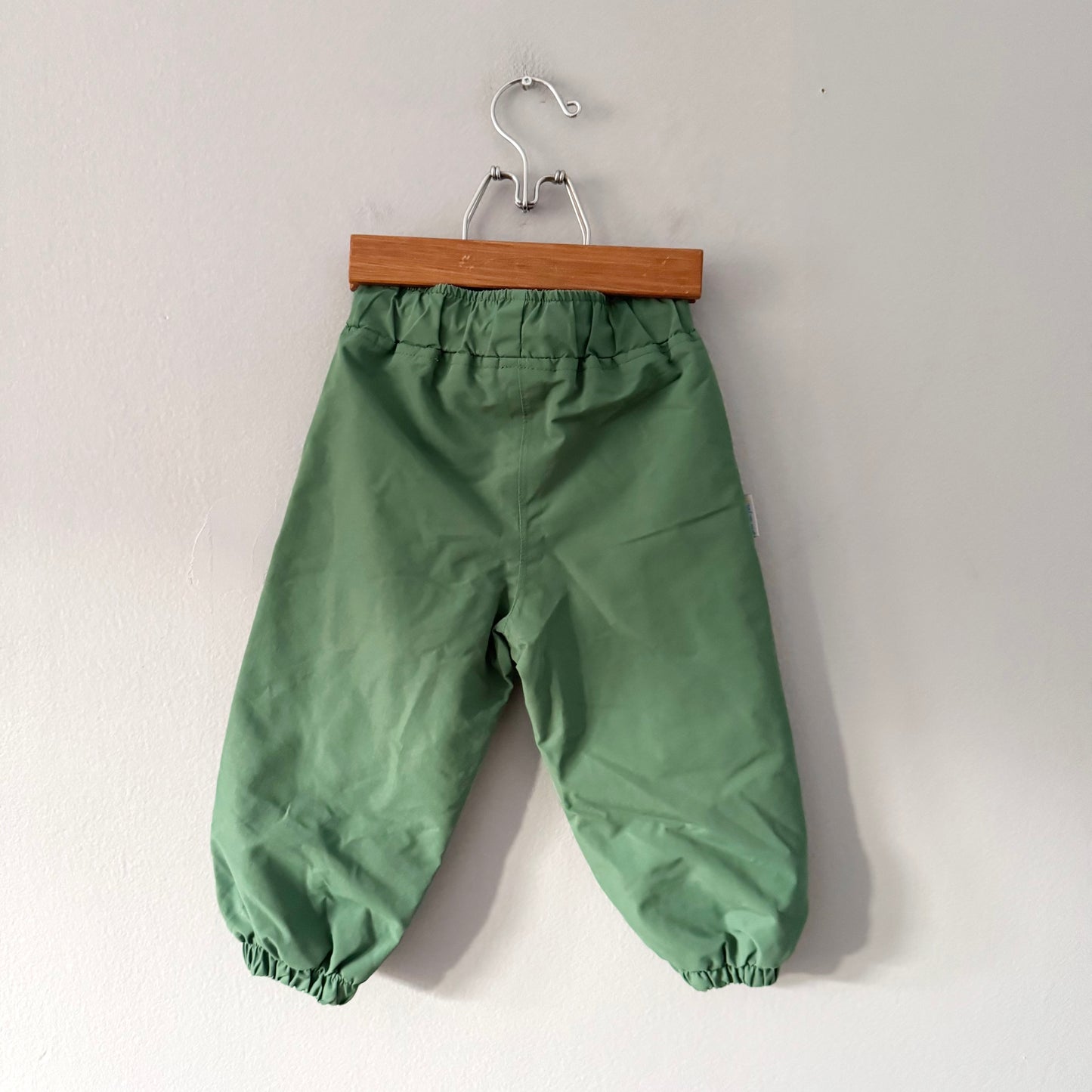 Jan & Jul / Green fleece lined rain pants / 1T