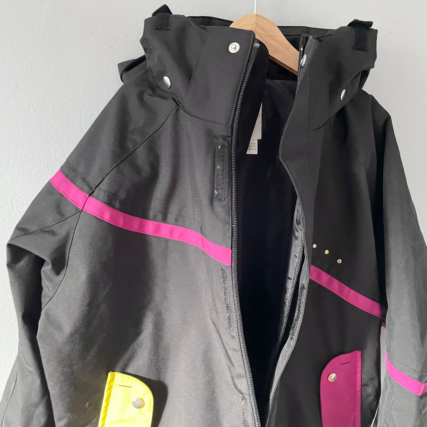 Descente / Ski Jacket / 10Y