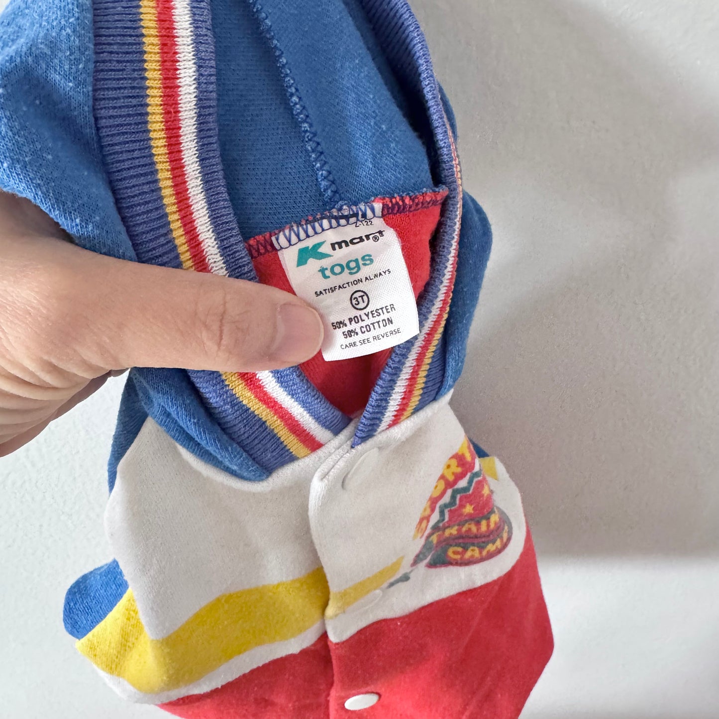 Vintage / Sweat à capuche boutonné Sports Club / 3T (Convient 18 mois)