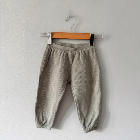 Quincy Mae / Grey waffle pants / 2-3Y