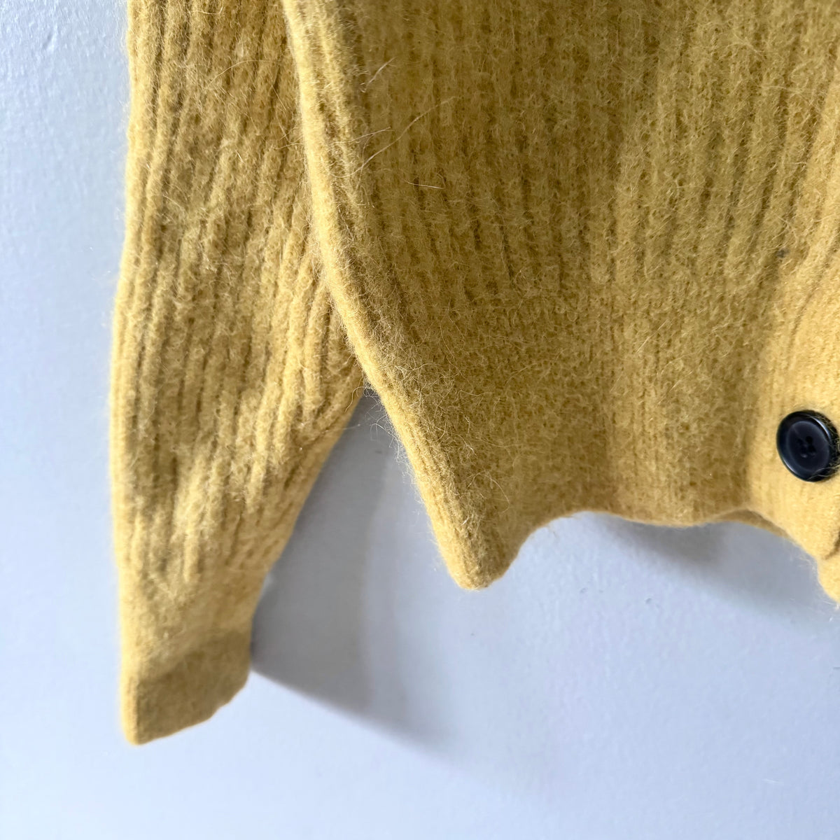 & Other Stories / Yellow alpaca wool cardigan / S