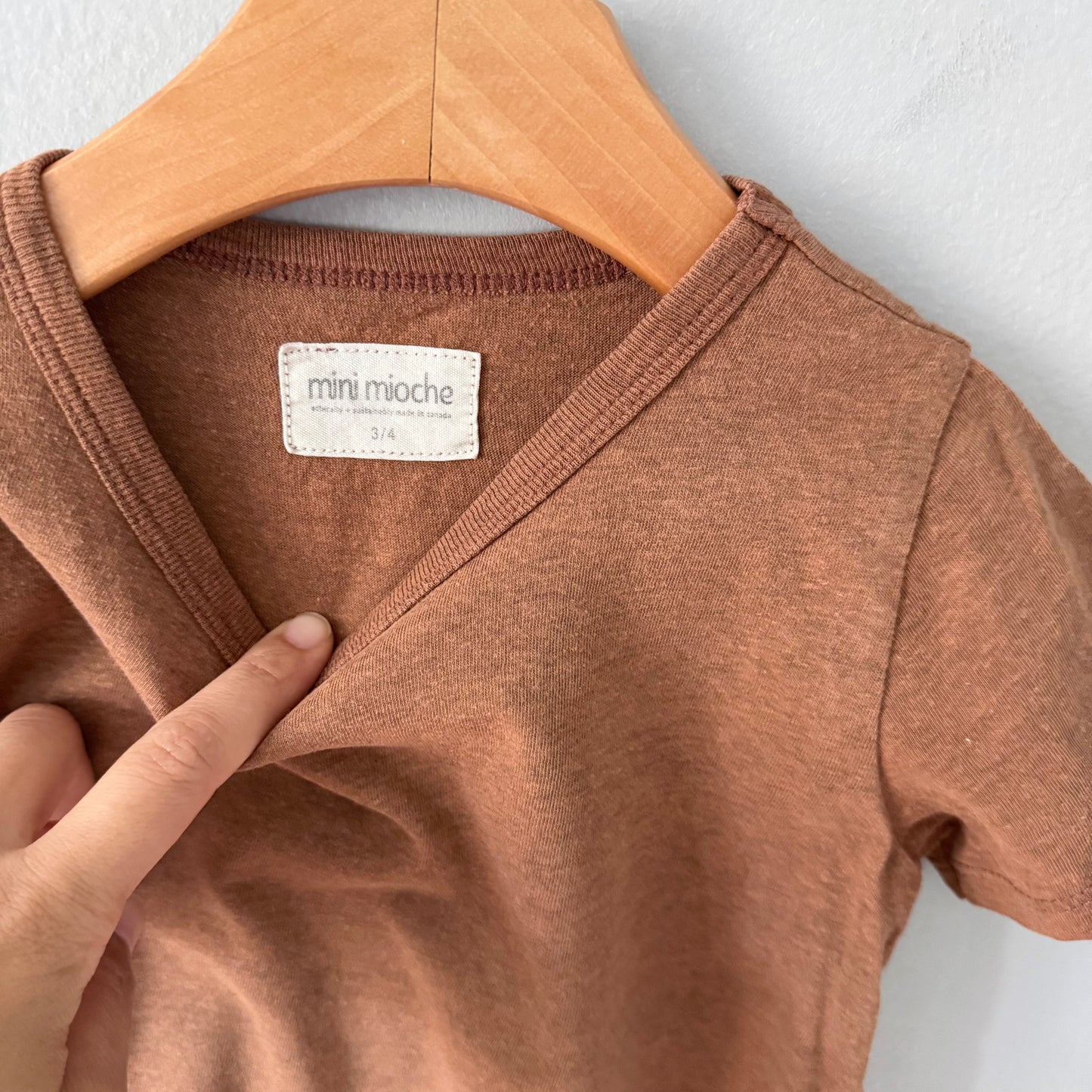 Mini mioche / Brown T-shirt / 3-4Y