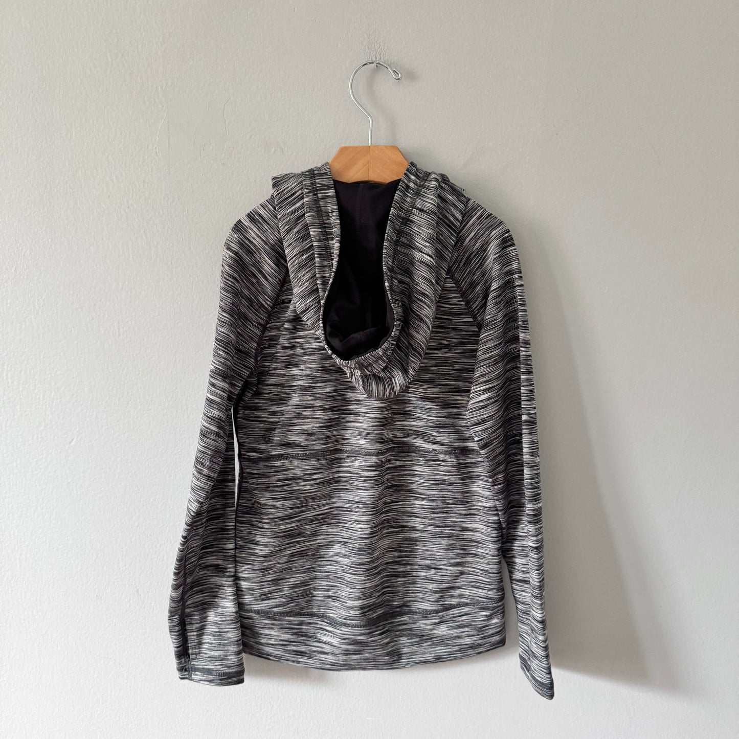 Roots / Sweat à capuche zippé / 5-6 ans