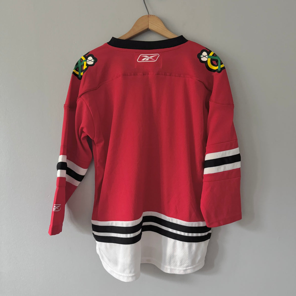 NHL / Chicago jersey / Youth L/XL