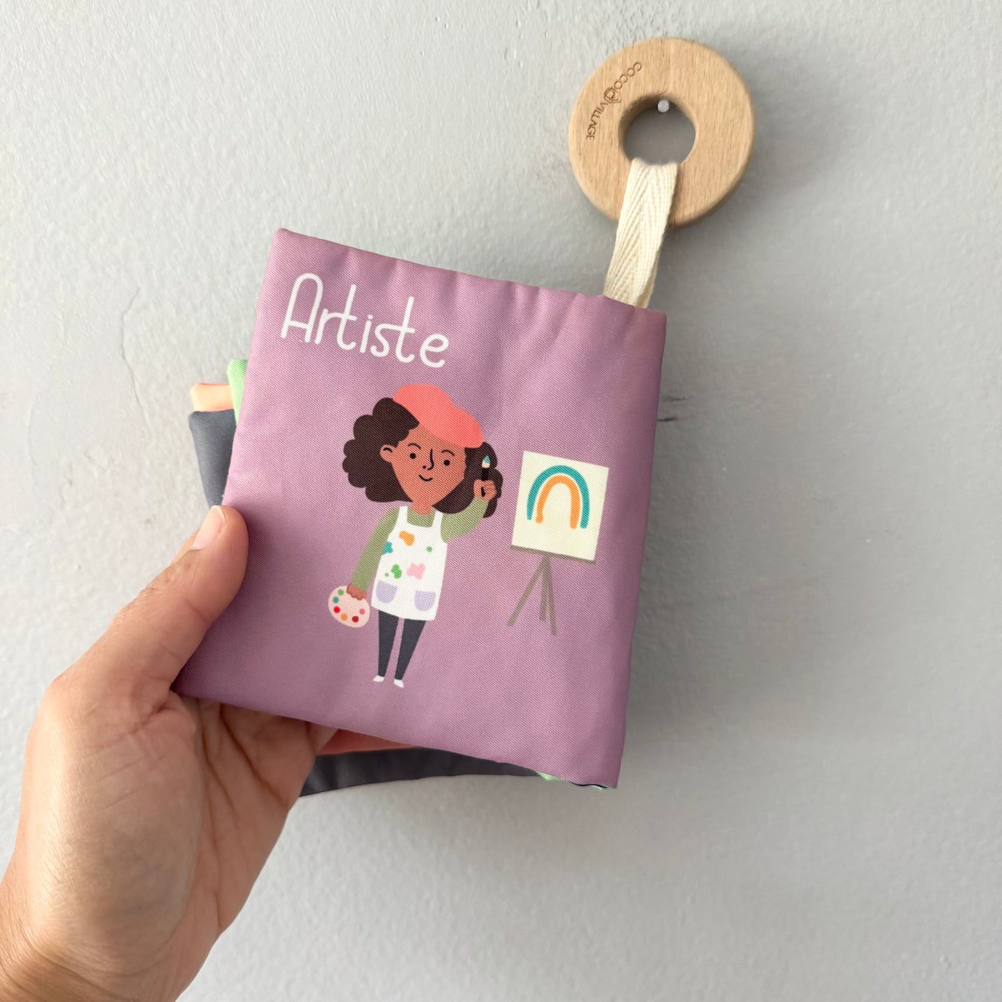 Coco Village / Cloth French book - People