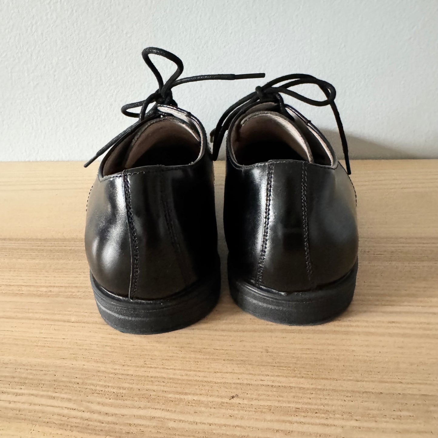Flosheim / Chaussures en cuir noir / J3