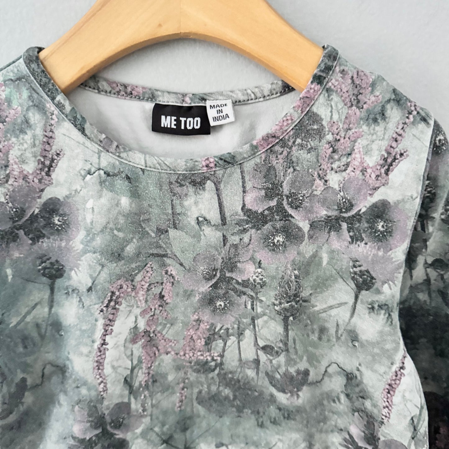 Me too / Floral long sleeve dress / 7Y