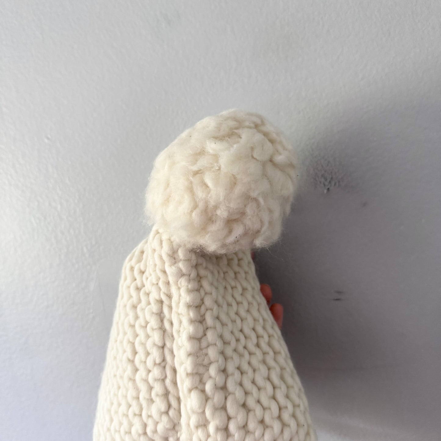 Handmade / White chunky bonnet / 0-6M