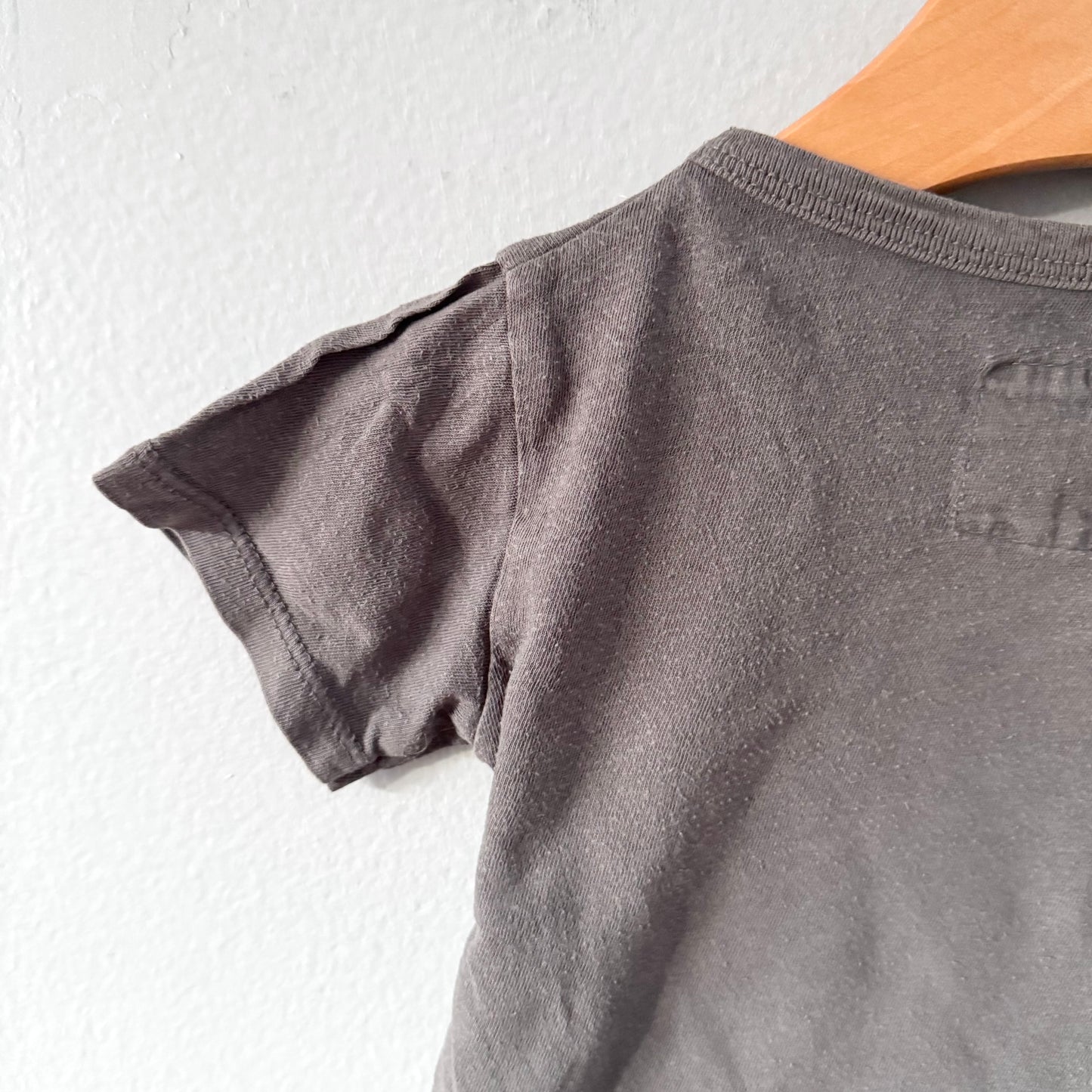 Mini mioche / Dark grey T-shirt / 12-18M - PLAY