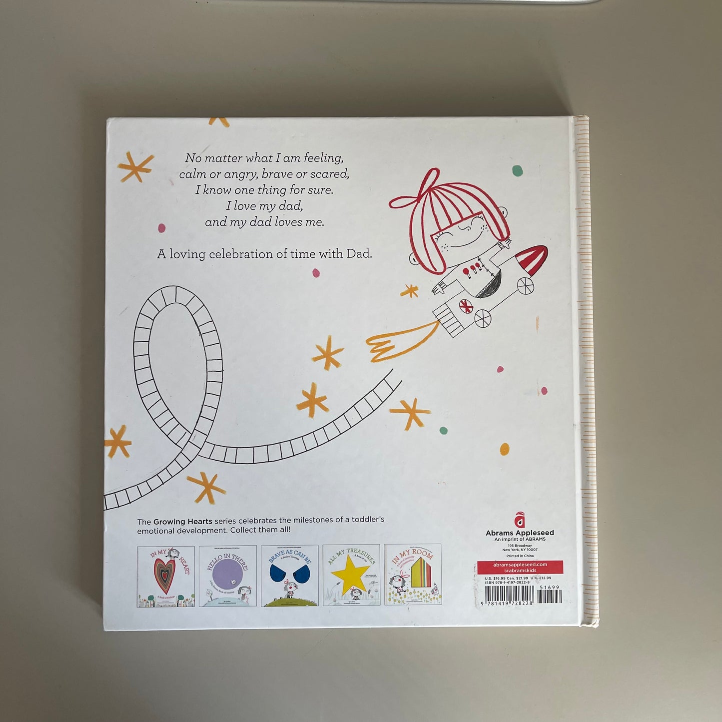 With My Daddy - A Book of Love and Family / Jo Witek