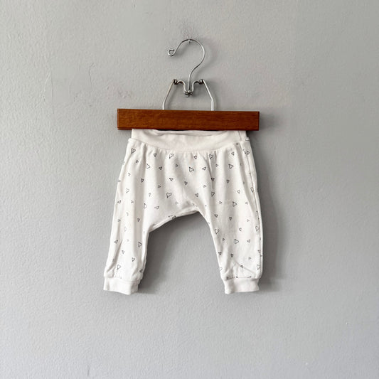 Rae Dunn / White x heart harem pants / 3-6M