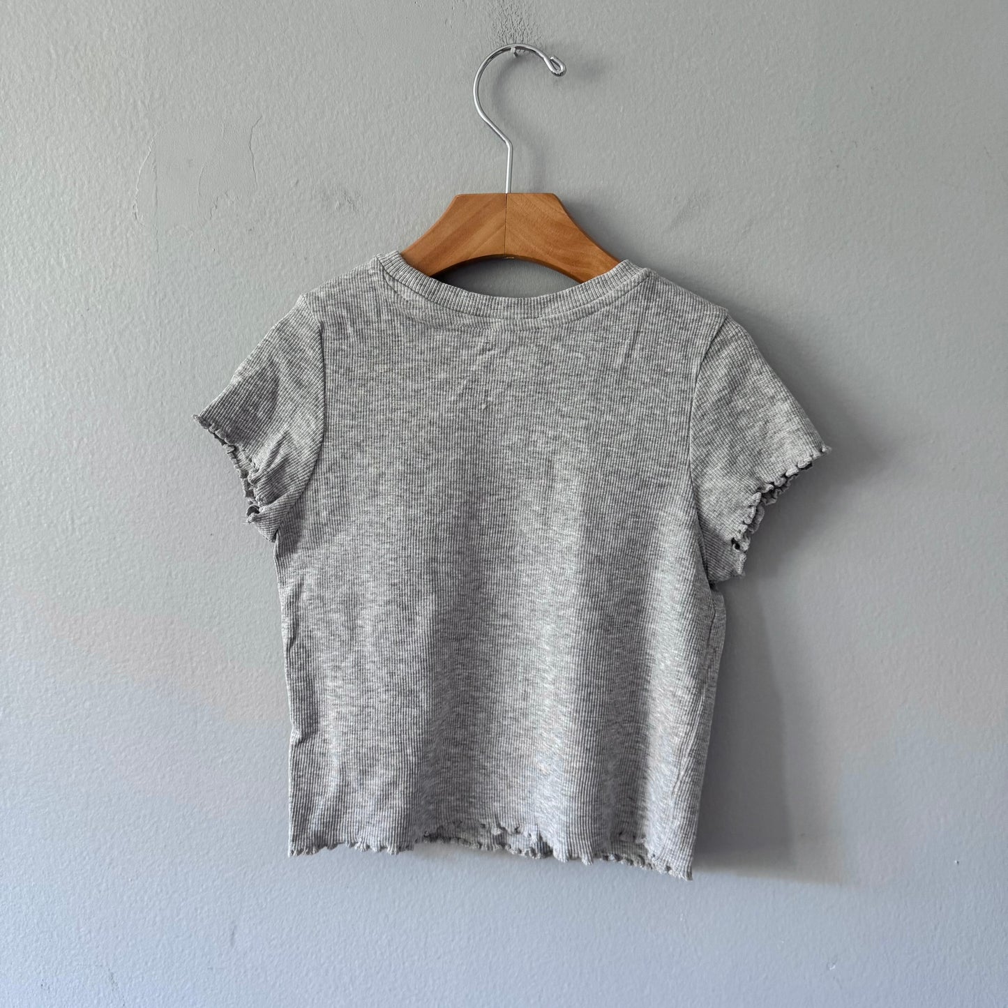 Snoopy / Light grey ribbed T-shirt / 6Y