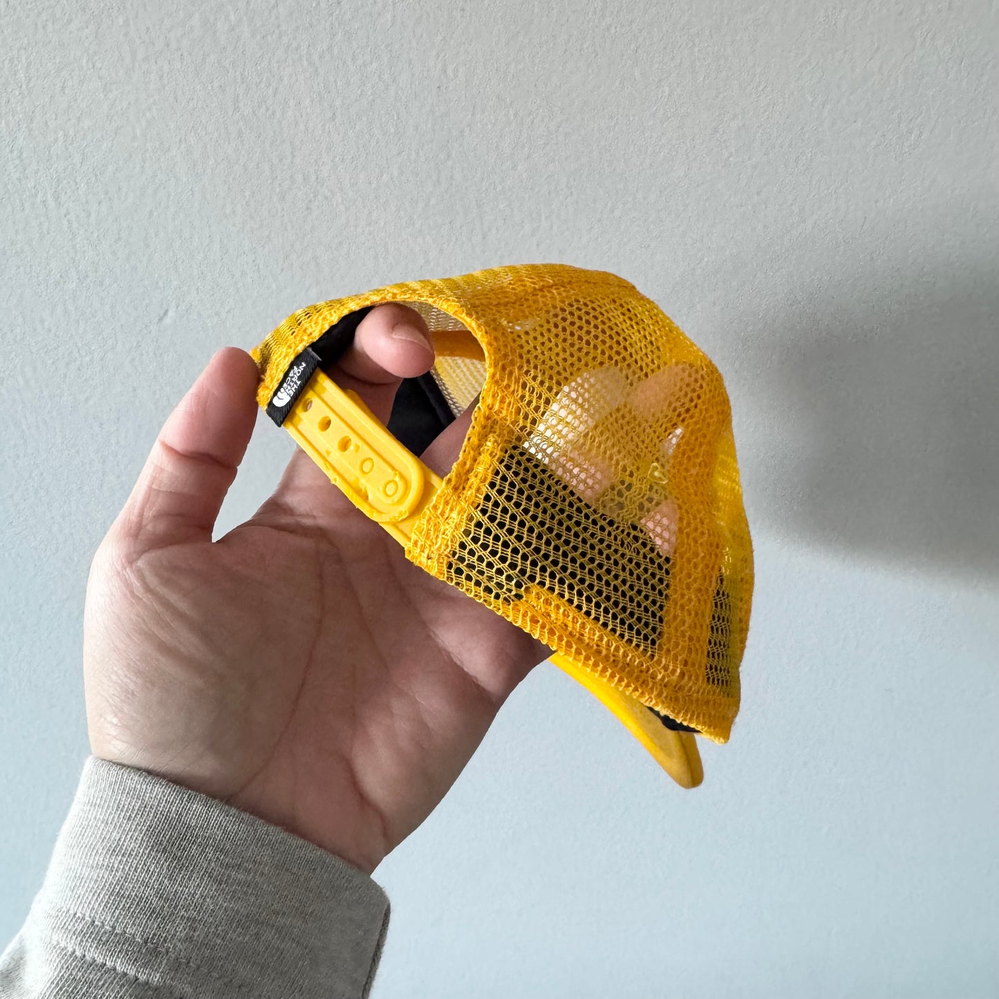 The North Face / Casquette jaune / TP(6-24M)