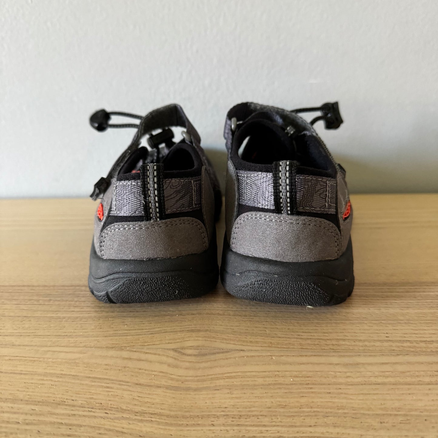 Keen / Sandals / J1