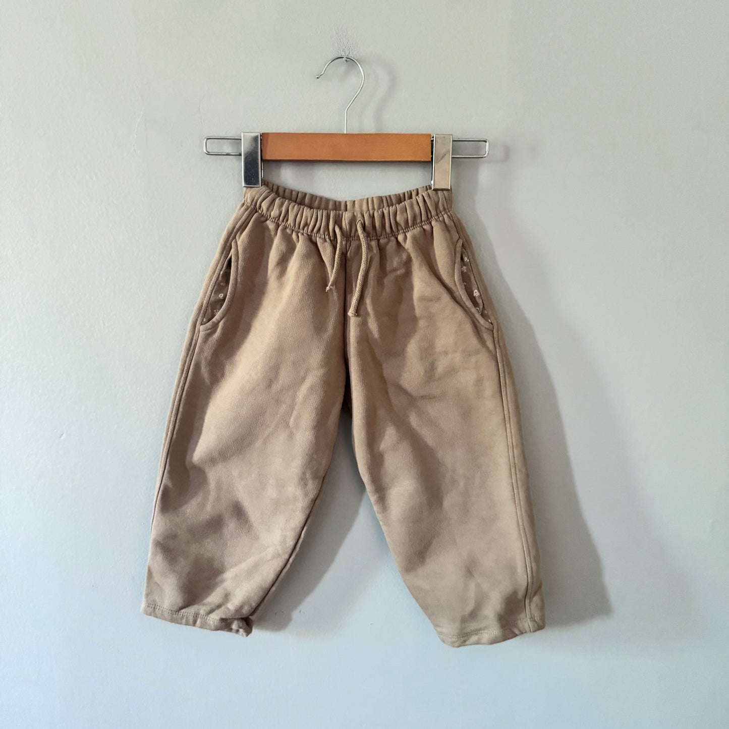 Zara / Brown sweatpants / 5Y