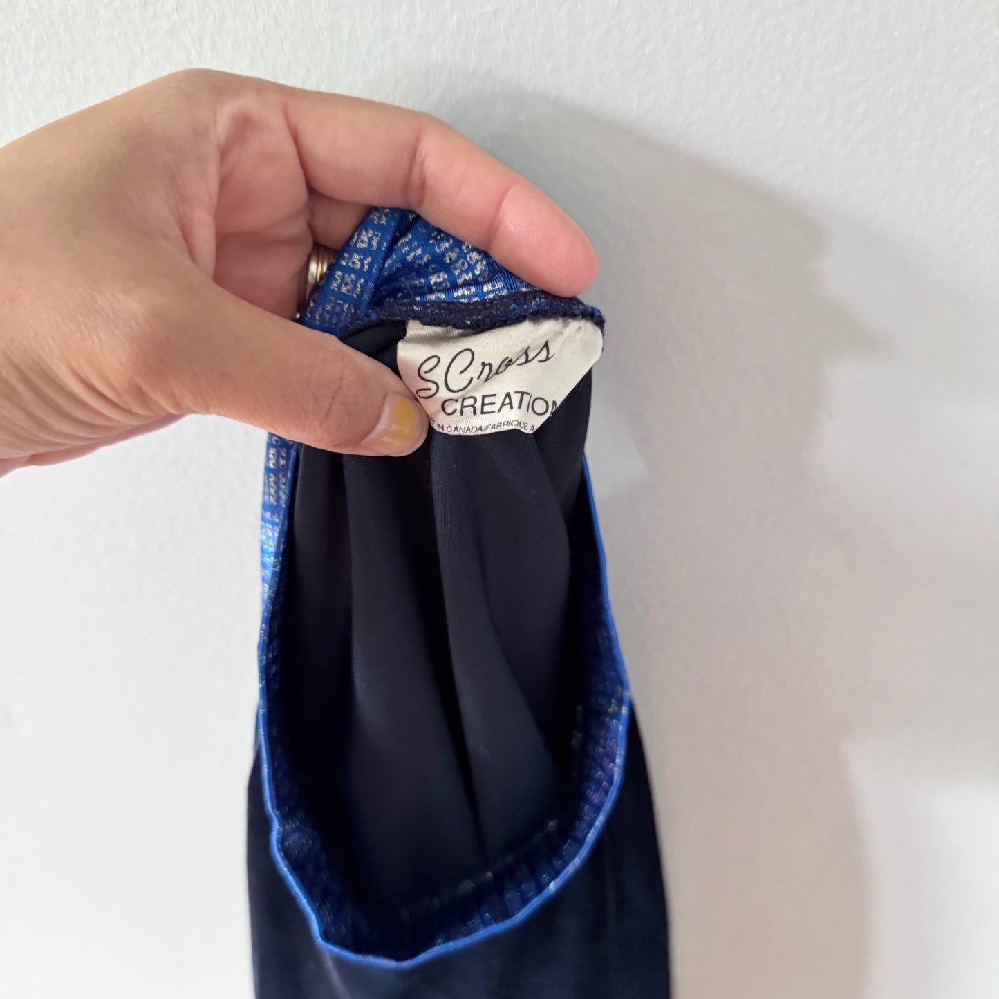 S Cross / Navy velour skirt / 6-7Y