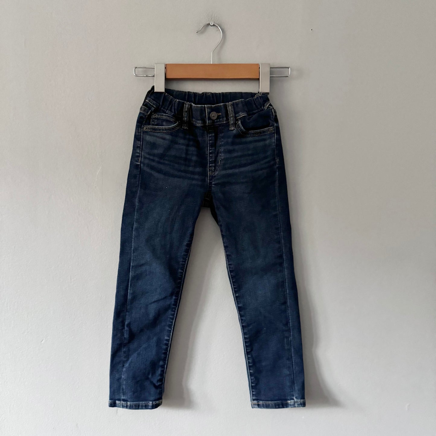 Uniqlo / Stretchy denim pants / 3-4Y