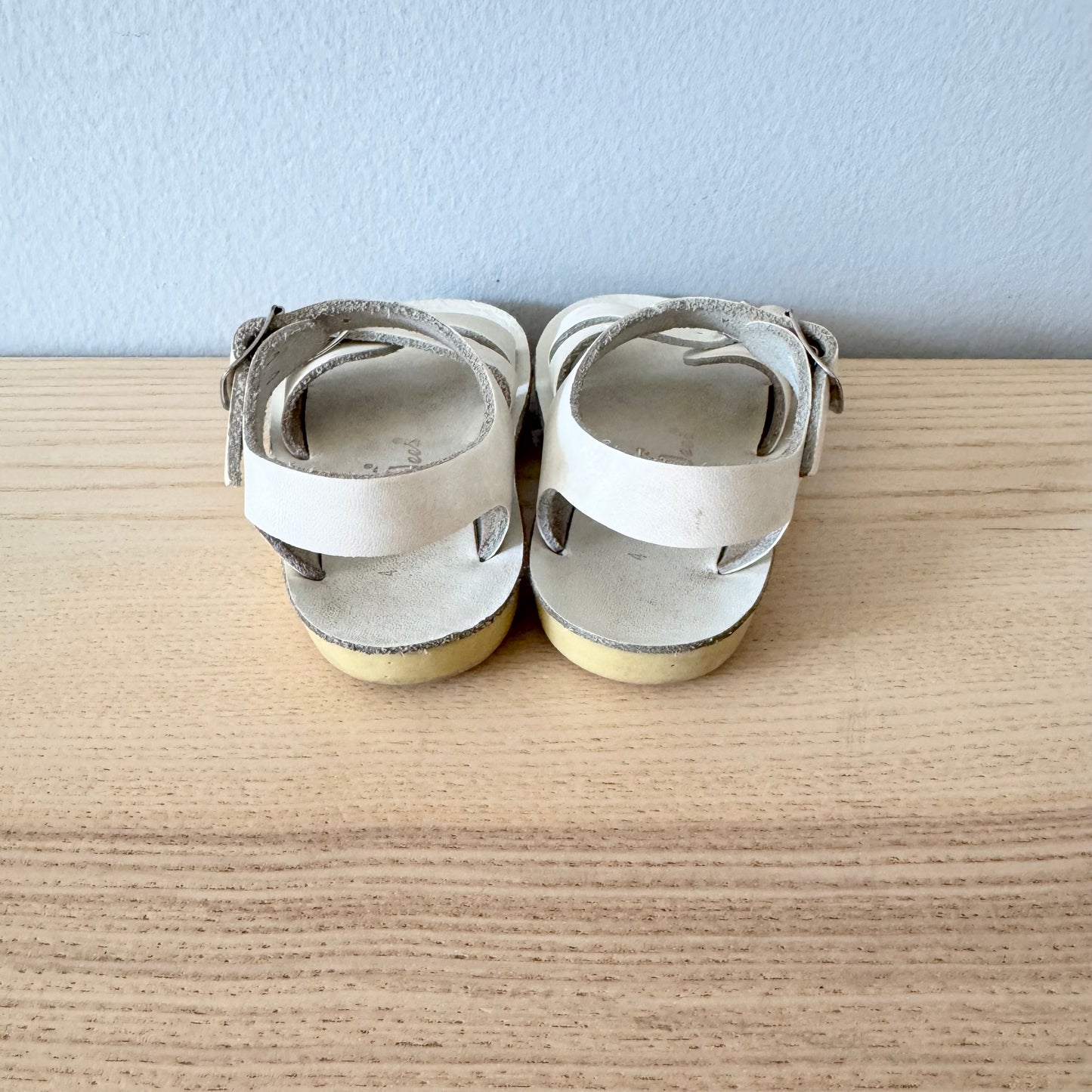 Salt Water / Sandales / US4
