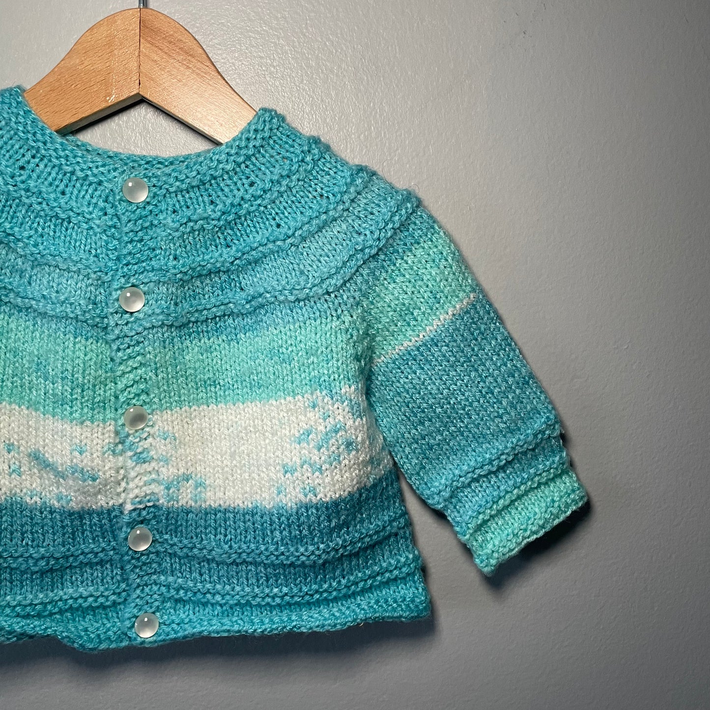 Handmade / Light blue cardi and beanie set / 6-12M