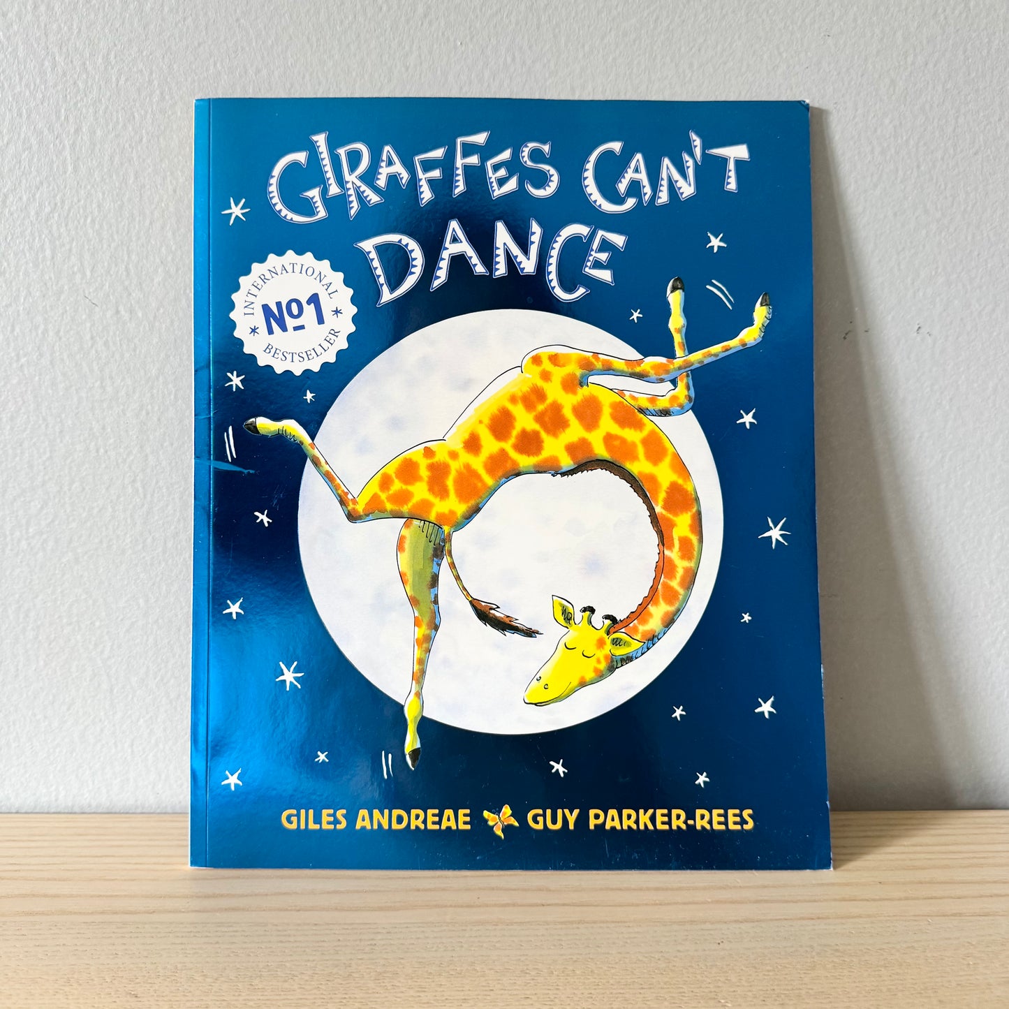 Giraffes Can't Dance / Giles Andreae