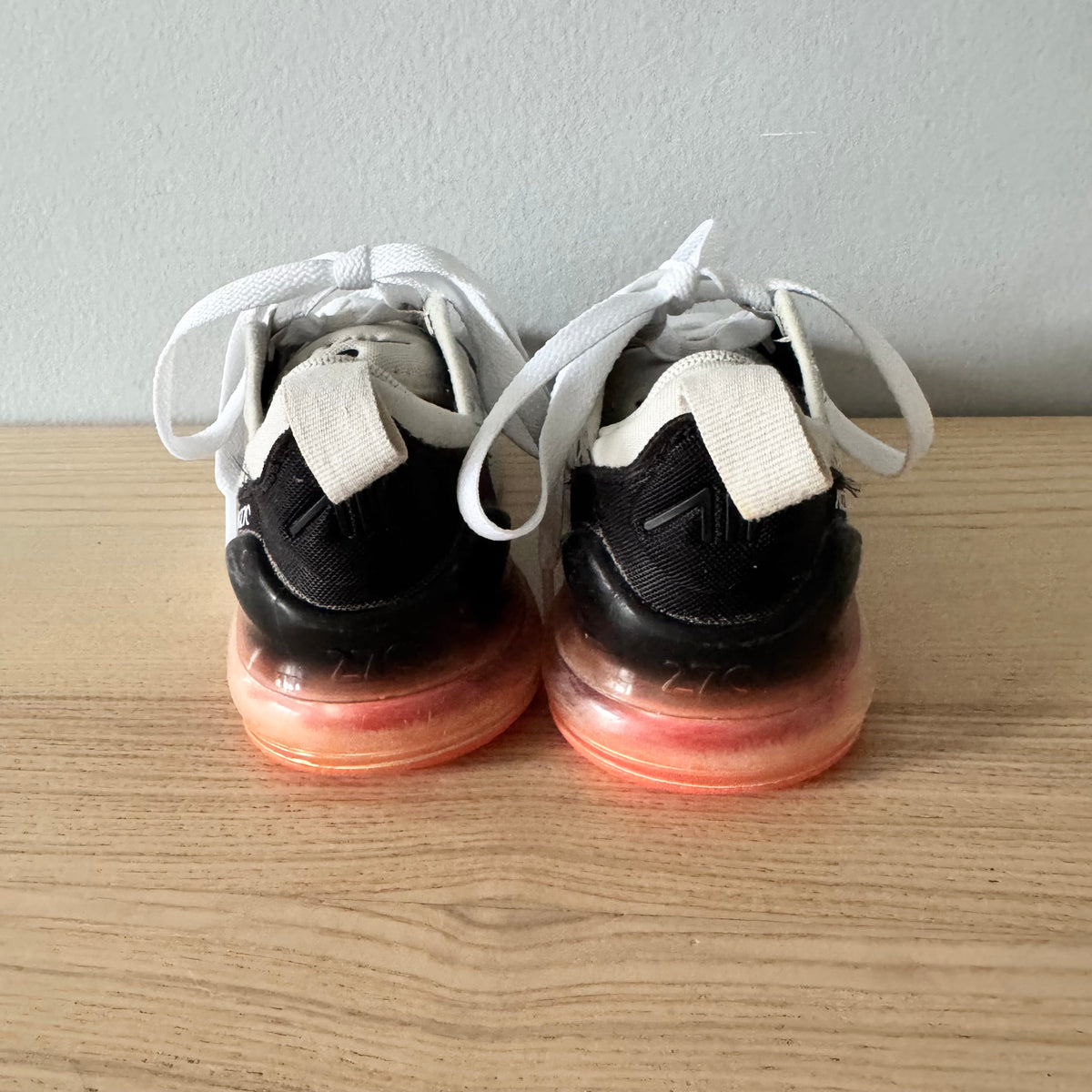 Nike / Sneaker / US11