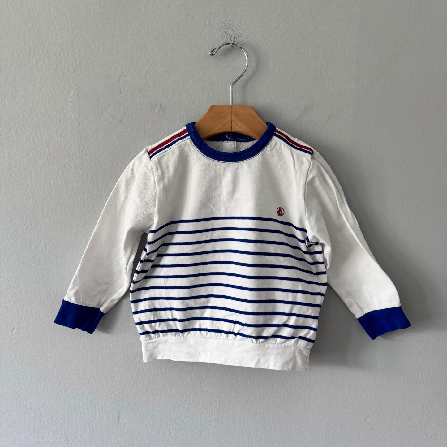 Petit Bateau / White long sleeve T-shirt / 24M