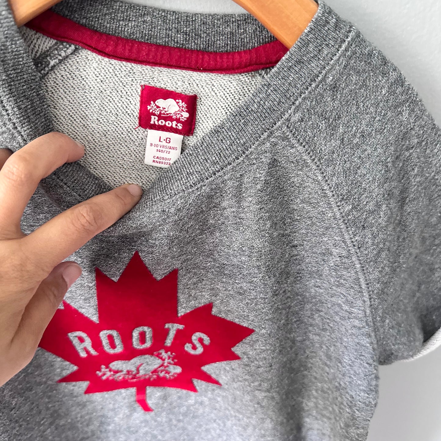 Roots / Canada short sleeve sweatshirt / 9-10Y