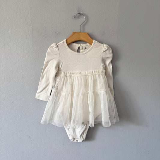 Gap /  White onesie with tutu skirt / 12-18M
