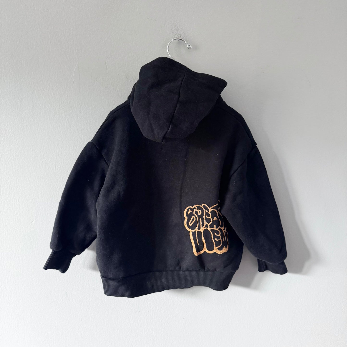 Zara / Black x mushroom hoodie / 6-7Y