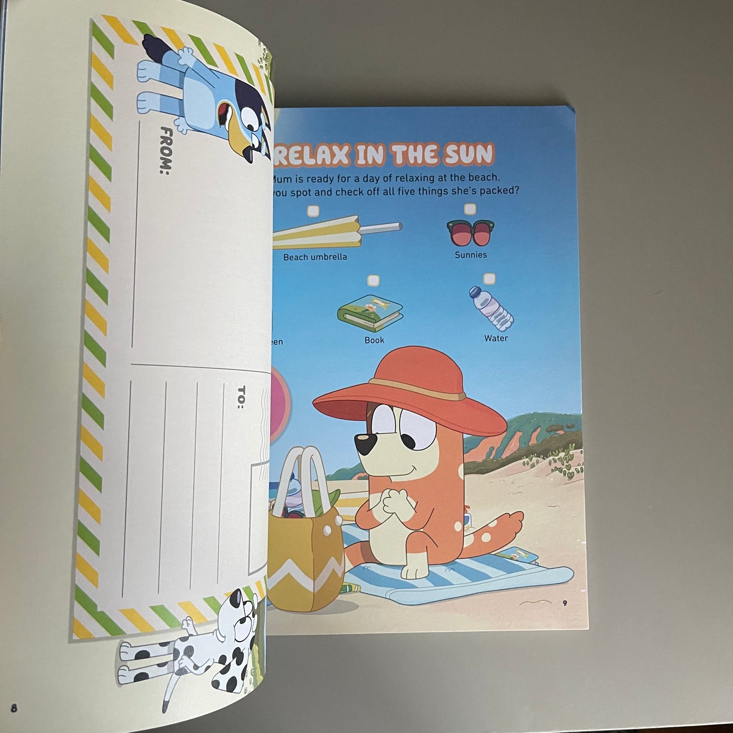 [Brand New] Bluey's Beach - Activity Book