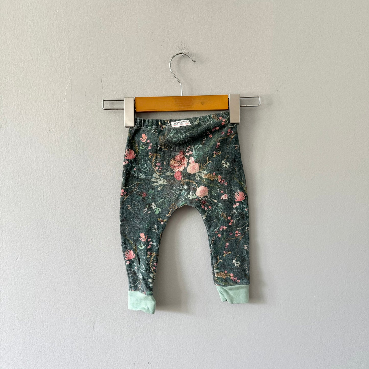 Olive me handmade / Floral leggings / 6-12M