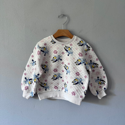Bluey / White sweatshirt / 5T