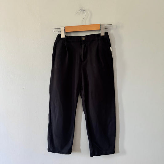 H&M / Black pants / 6-7Y - 2 Available