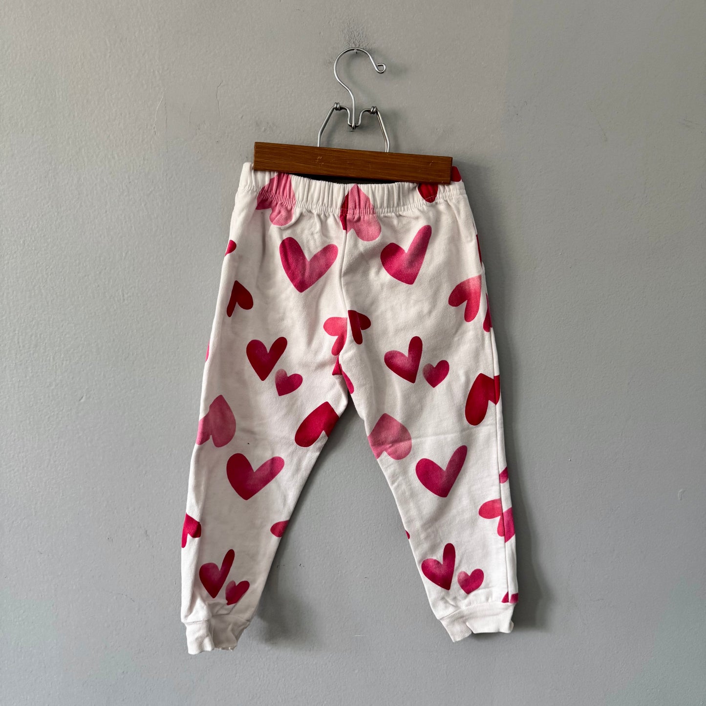 No brand / White x heart sweatpants / 5Y