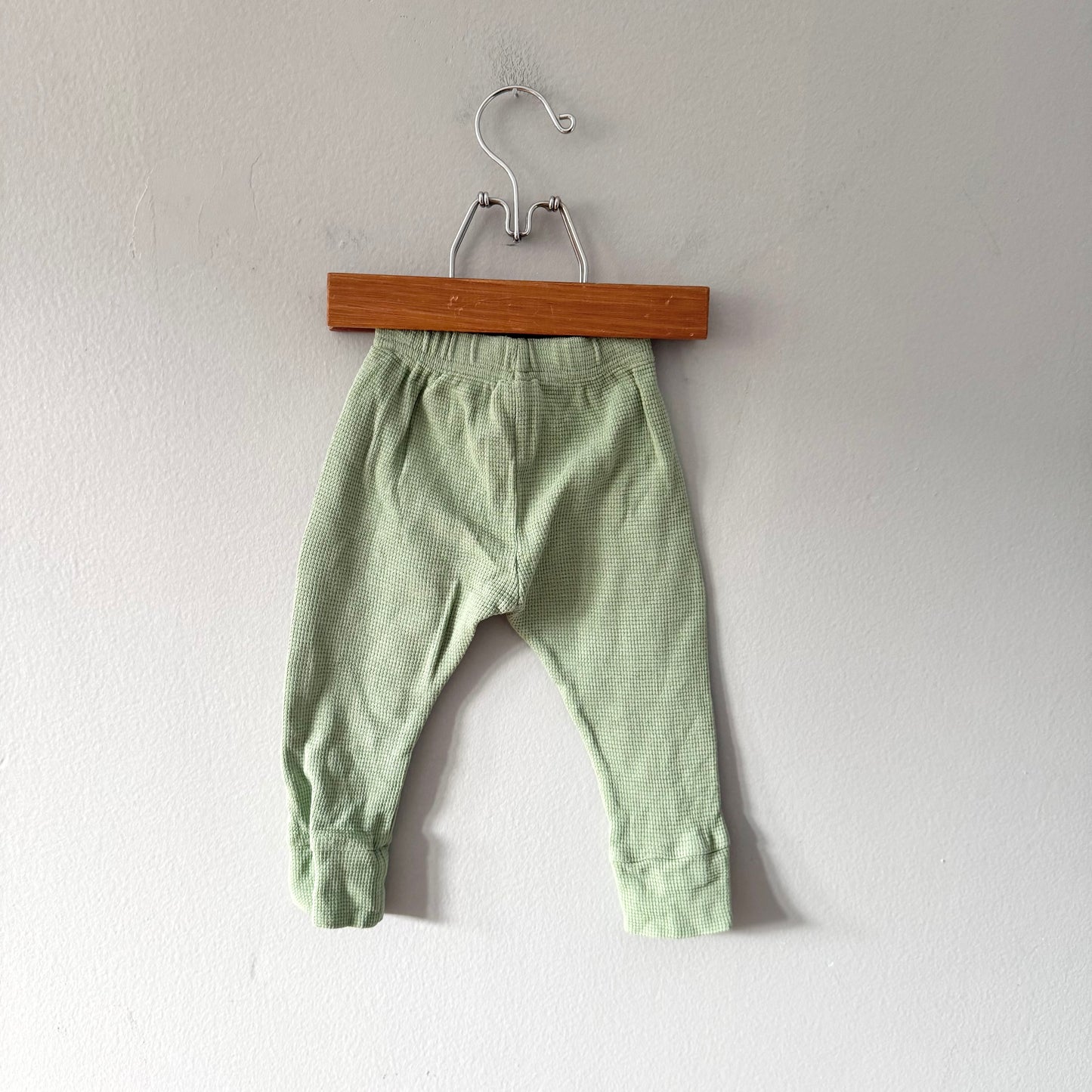 Alana / Green waffle bottom / 68(3-6M)